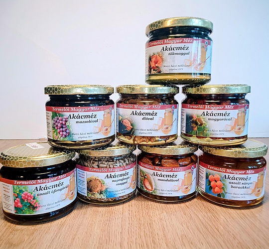 Magvas &eacute;s aszalm&aacute;nyos m&eacute;zek